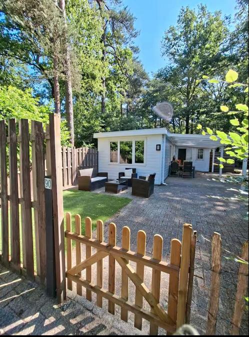 Vakantie huis in het bos incl inboedel,  verhuur klaar!, Huizen en Kamers, Recreatiewoningen te koop, Drenthe, Chalet, Verkoop zonder makelaar