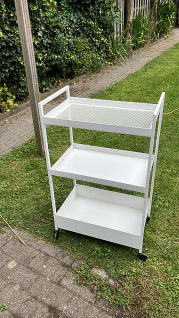 Nissafors IKEA roltafeltje trolley goede staat beschikbaar voor biedingen