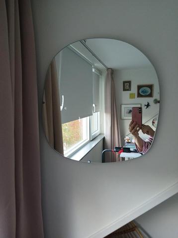 Spiegel H&M Home beschikbaar voor biedingen