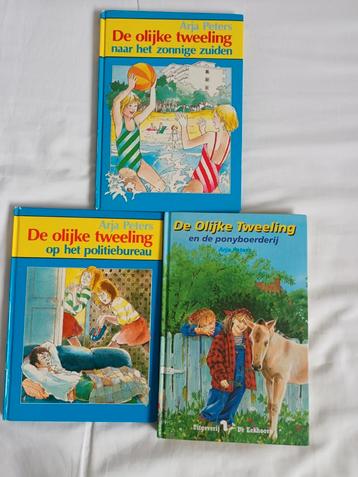 Olijke Tweeling boeken - Arja Peters  beschikbaar voor biedingen