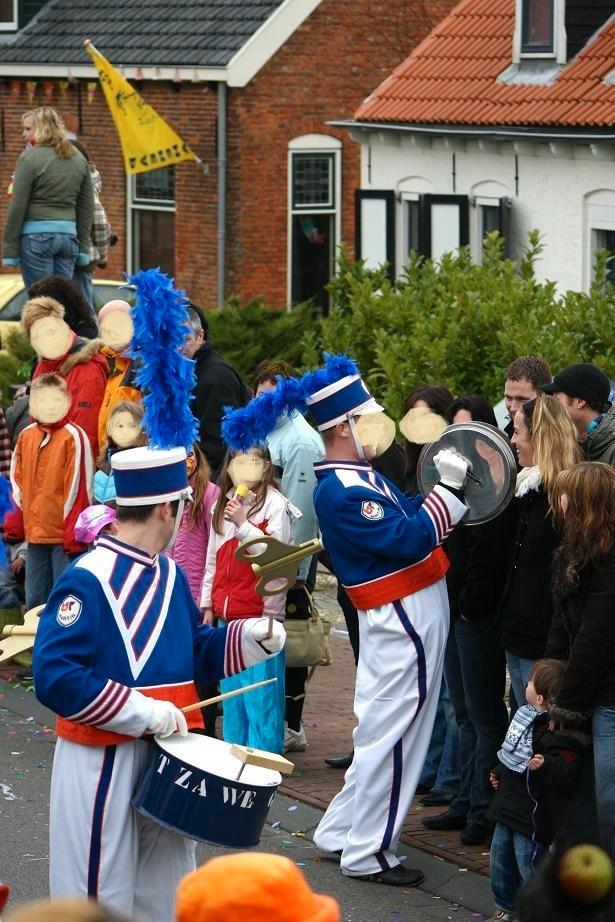 Fanfarepakken loopgroep carnaval, Kleding | Heren, Carnavalskleding en Feestkleding, Zo goed als nieuw, Overige maten, Ophalen of Verzenden