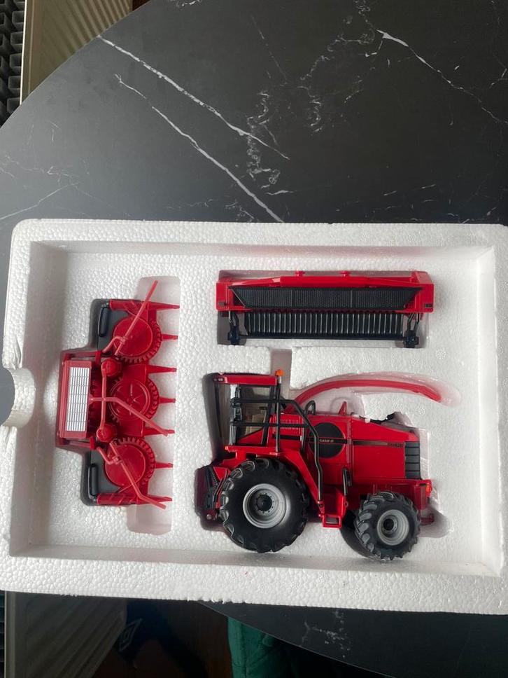 Britains Case IH CHX 620 hakselaar, Hobby en Vrije tijd, Modelauto's | 1:32, Zo goed als nieuw, Tractor of Landbouw, Britains