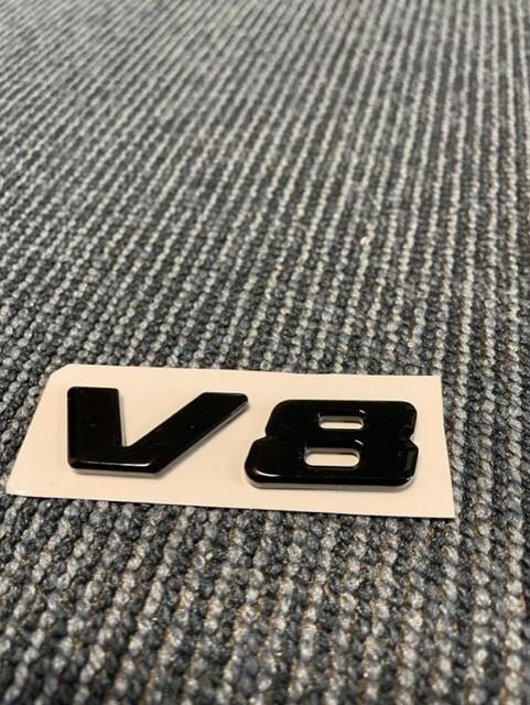 v8 logo v8 embleem g-klasse g63 amg ML GL GLE GLC W166 W463, Auto diversen, Tuning en Styling, Ophalen of Verzenden