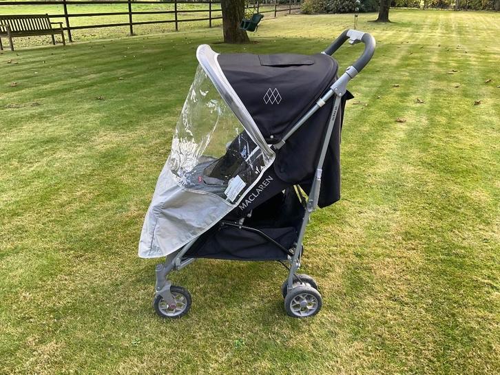 Kinderbuggy zwarte Maclaren, Kinderen en Baby's, Buggy's, Zo goed als nieuw, Maclaren, Regenhoes, Verstelbare rugleuning, Zonnekap
