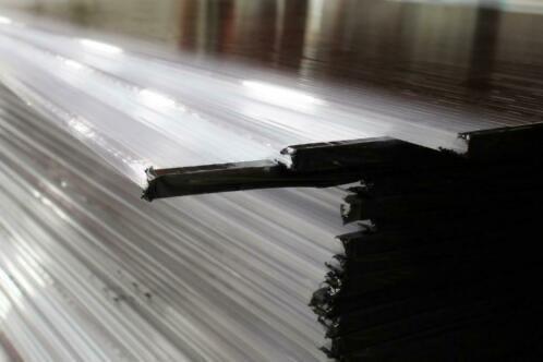 Polycarbonaat kanaalplaten 16mm helder en opaal €25 per m2, Doe-het-zelf en Verbouw, Platen en Panelen, Nieuw, Ophalen