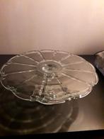 Glazen taartschaal.op voet., Ophalen of Verzenden, Zo goed als nieuw