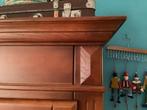 Kast Grote zware stevige bruine legkast. z.g.a.n.  € 175,00., Ophalen
