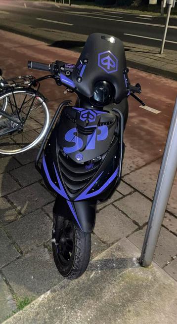 Piaggio Zip 2023 50cc IGET beschikbaar voor biedingen