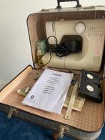 Naaimachine met draagkoffer, Ophalen, Gebruikt, Naaimachine, Overige merken