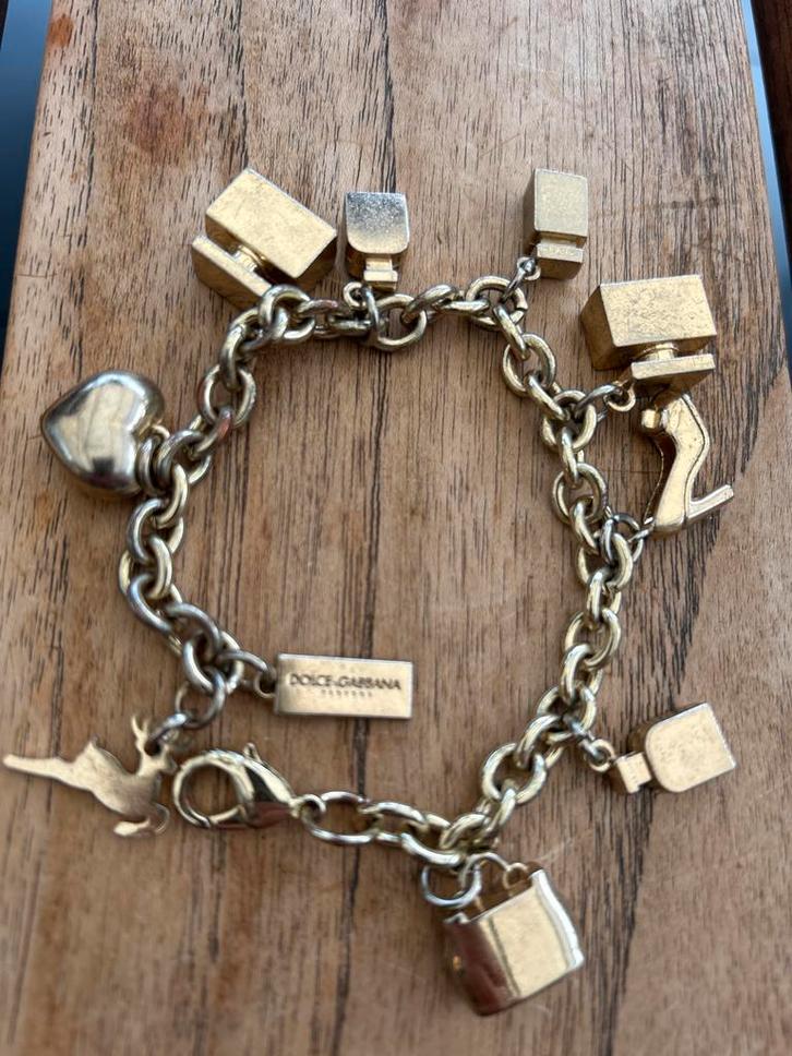 Dolce & Gabbana perfumes Bedelarmband, Verzamelen, Parfumverzamelingen, Gebruikt, Ophalen of Verzenden