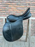 Veelzeidigheids zadel 17 inch, Dieren en Toebehoren, Paarden en Pony's | Zadels, Ophalen of Verzenden, Gebruikt, Recreatie