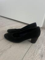 Stewardess hostess pumps suede zwart maat 39, Kleding | Dames, Ophalen of Verzenden, Zo goed als nieuw, Zwart