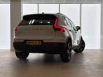 Volvo XC40 B4 Plus Dark, 12 maanden, Gebruikt, 4 cilinders, Wit