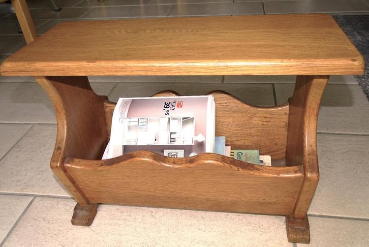 Krantenbak / Lectuurbak - massief eikenhout, Huis en Inrichting, Woonaccessoires | Krantenbakken en Lectuurbakken, Gebruikt, Ophalen