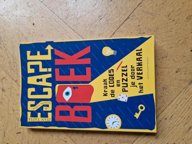 Linde Montse - Escape boek, Boeken, Kinderboeken | Jeugd | 10 tot 12 jaar, Zo goed als nieuw, Ophalen of Verzenden