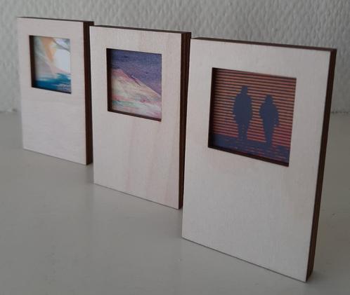 Zeefdrukjes in houten lijstje, Antiek en Kunst, Kunst | Litho's en Zeefdrukken, Ophalen of Verzenden