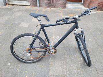 MTB 24 versnellingen, moet snel weg! beschikbaar voor biedingen