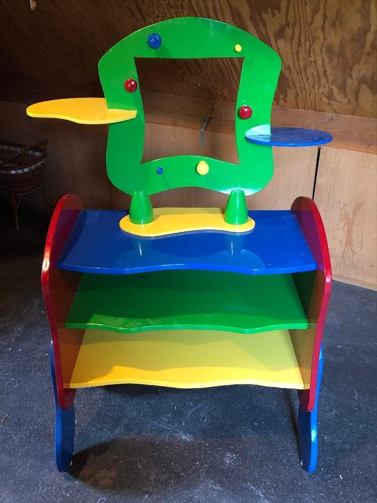 kleurige houten kinderspeeltafel, Ophalen, Zo goed als nieuw, Tafel(s)