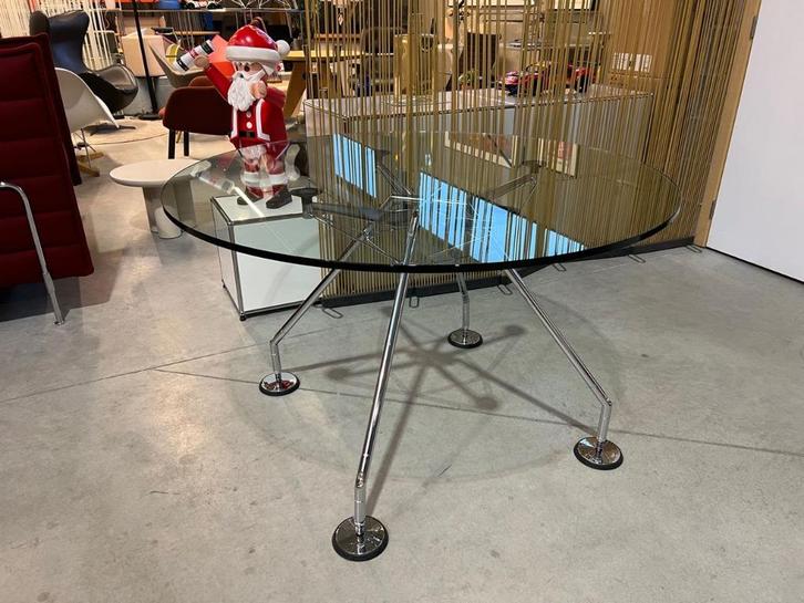 Tecno Nomos Foster glazen tafel, 120cm, 2x, Huis en Inrichting, Tafels | Eettafels, Gebruikt, 100 tot 150 cm, 100 tot 150 cm, Vier personen