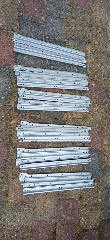 Ladegeleiders 400 mm (6 sets r+l) beschikbaar voor biedingen