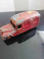 Daimler ambulance. Dinky toys. Overgeschilderd, Dinky Toys, Gebruikt, Ophalen of Verzenden, Auto