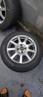 Nette 15 inch velgen met banden - Renault Zoe, Gebruikt, 15 inch, Banden en Velgen, All Season