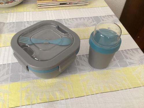 4 in een salade lunchbox en muesli beker to go Royal VKB, Huis en Inrichting, Keuken | Tupperware, Zo goed als nieuw, Overige typen