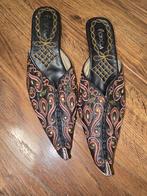 Mooie traditionele marokkaanse slippers maat 40 nu € 5,-, Ophalen of Verzenden, Zo goed als nieuw, Maat 39 t/m 42, Sokken en Kniesokken
