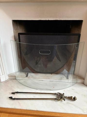 Vonkenscherm / haardscherm glas beschikbaar voor biedingen