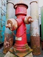 Antieke gietijzeren brandkraan, Ophalen