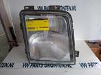 Koplamp rechts van een Volkswagen LT