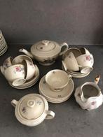 Servies, 9 pers. met div. schalen., Ophalen of Verzenden