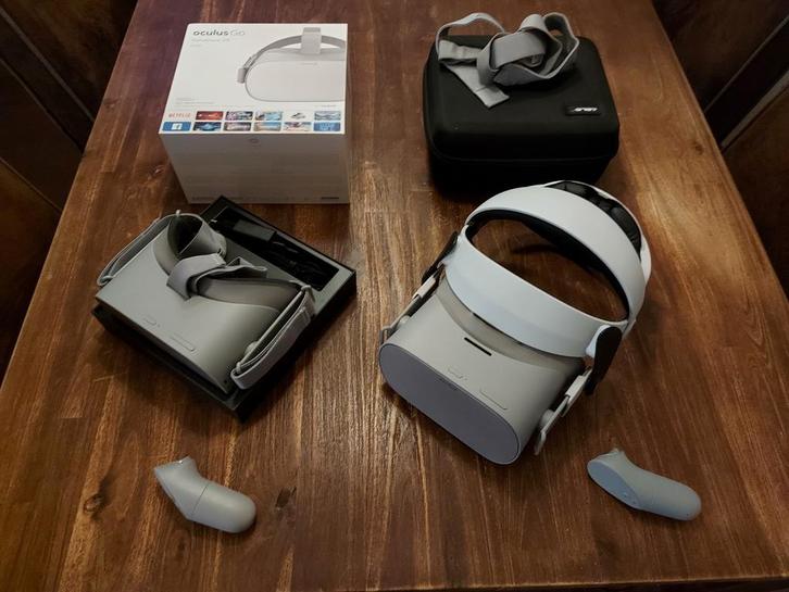 Oculus Go 64GB set (2 stuks,lees omschrijving!), Spelcomputers en Games, Virtual Reality, Gebruikt, Overige platformen, Ophalen of Verzenden