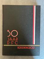 DFC Dordrecht 50 jaar herdenkingsboek, Boek of Tijdschrift, Overige binnenlandse clubs, Gebruikt, Ophalen of Verzenden