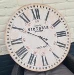 Groot houten WANDKLOK gratis battery, Ophalen of Verzenden, Zo goed als nieuw, Wandklok