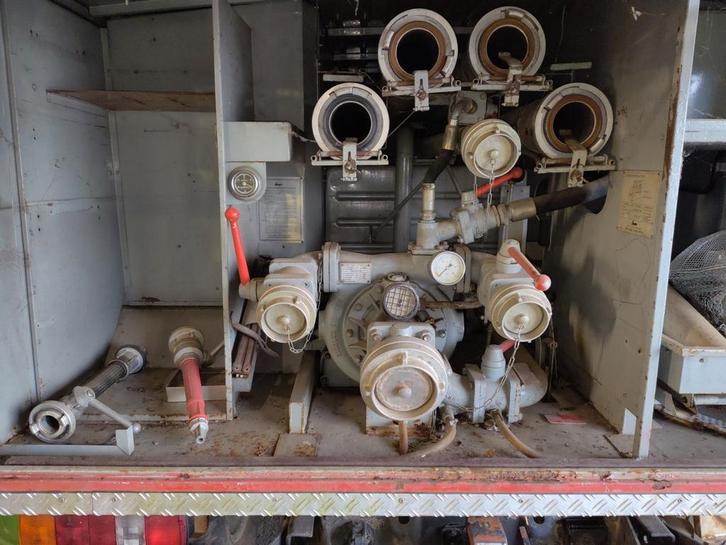 Unimog Brandweer Waterpomp met Accessoires, Auto diversen, Overige Auto diversen, Ophalen of Verzenden