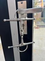 Dubbelgebroken kneveltrens bit, Ophalen of Verzenden, Gebruikt, Recreatie