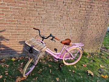 Kinderfiets roze 22 inch beschikbaar voor biedingen