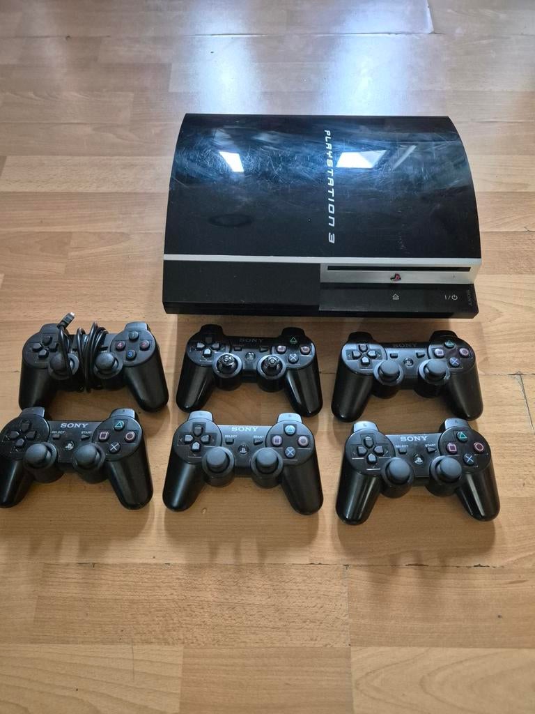 PlayStation 3 Phat met 2 controllers, Ophalen, Gebruikt, Phat, 80 GB