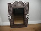 hele mooie sierlijke spiegel met metalen bruine rand zgan, Huis en Inrichting, Woonaccessoires | Spiegels, Minder dan 50 cm, Ophalen of Verzenden