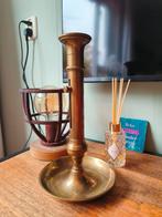 Mooie oude bronzen kandelaar, Antiek en Kunst, Antiek | Kandelaars, Ophalen of Verzenden, Koper of Brons