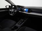 Volkswagen Golf 1.5 eTSI Life DSG | Schuifdak | Zondag Open!, 12 maanden, Euro 6, 4 cilinders, Blauw