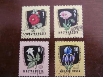 HONGARIJE 1961; set (4) BLOEMEN beschikbaar voor biedingen