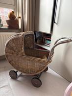 Rotan Poppenwagen, Kinderen en Baby's, Speelgoed | Poppen, Ophalen, Gebruikt, Babypop
