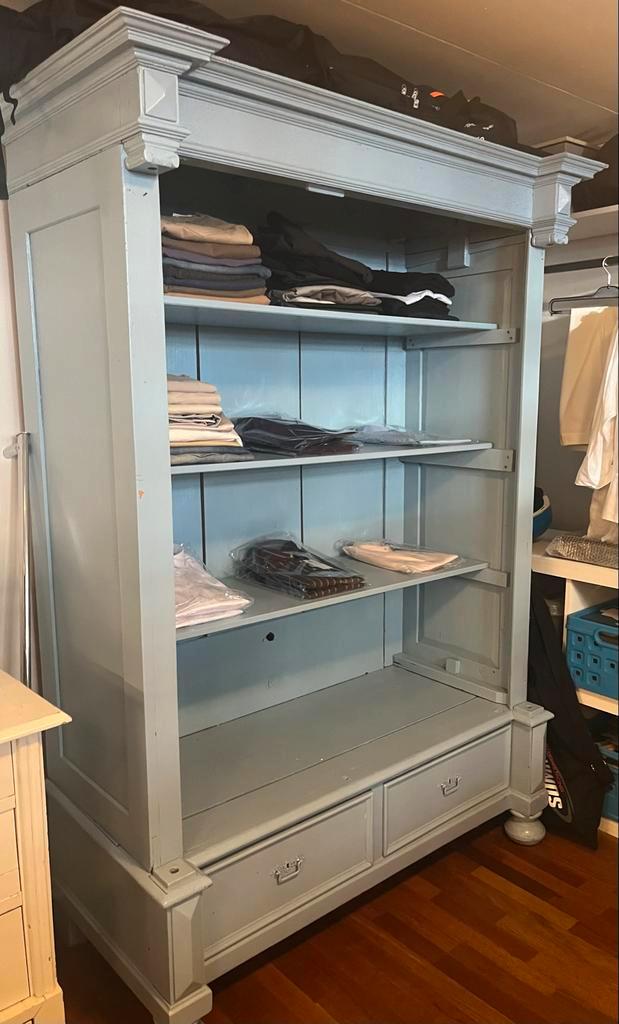 Vintage lichtblauwe kast, Huis en Inrichting, Kasten | Boekenkasten, Gebruikt, 100 tot 150 cm, 200 cm of meer, 50 tot 75 cm, Met lade(s)