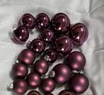 Mooie set 18x kerstballen aubergine paars mat glans, Diversen, Kerst, Ophalen of Verzenden, Zo goed als nieuw