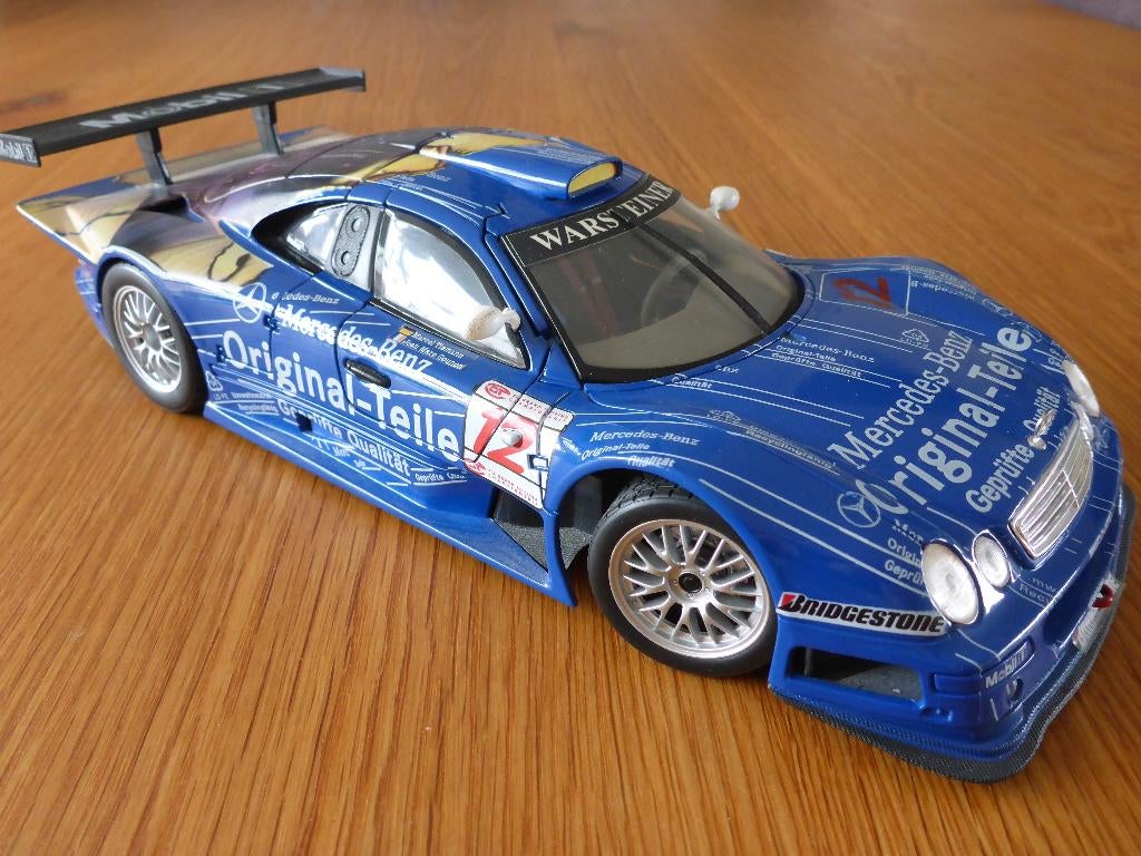Mercedes CLK-GTR 1:18, Hobby en Vrije tijd, Modelauto's | 1:18, Ophalen, Zo goed als nieuw, Auto, Maisto