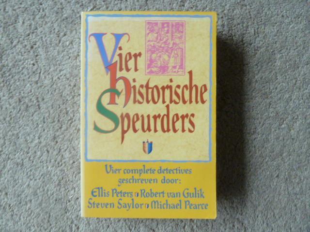 Vier Historische Speurders - 4 complete detectives, Boeken, Detectives, Gelezen, Tv-bewerking, Ophalen of Verzenden