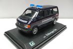 volkswagen transporter carabinieri - oliex/cararama  1/43, Hobby en Vrije tijd, Modelauto's | 1:43, Verzenden, Zo goed als nieuw