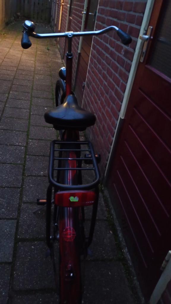 Stadsfiets - Rode Klassieker, Fietsen en Brommers, Fietsen | Dames | Omafietsen, Gebruikt, 53 tot 56 cm, Versnellingen, Ophalen of Verzenden